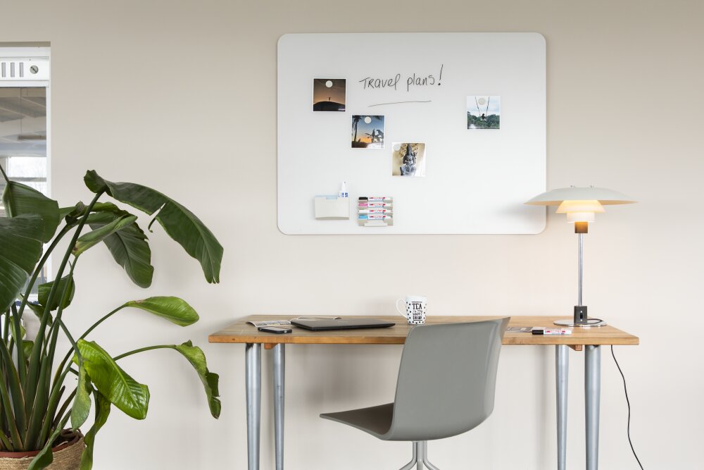 Mat glasbord met ronde hoeken 100 x 150 cm warm grijs legamaster